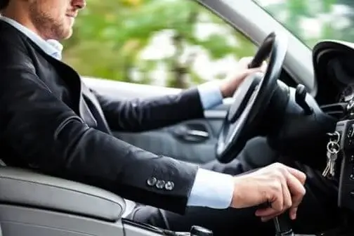 Betrouwbare chauffeurs van taxi Almere Schiphol.